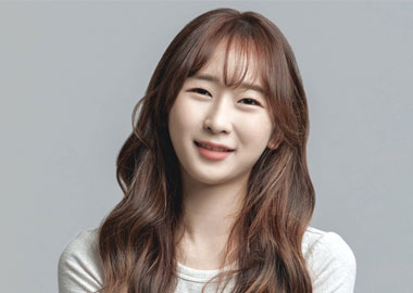 학생소식 제14회 한국의학도수필공모전 <BR>대상 수상, 김민영 학생 <BR>‘라이트모티프’ 인터뷰 